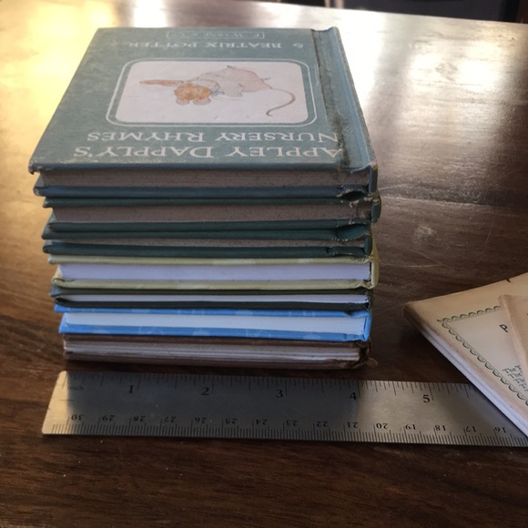 6 Beatrix Potter Small hardcovers - Vintage and Newer books - Picture 16 of 16